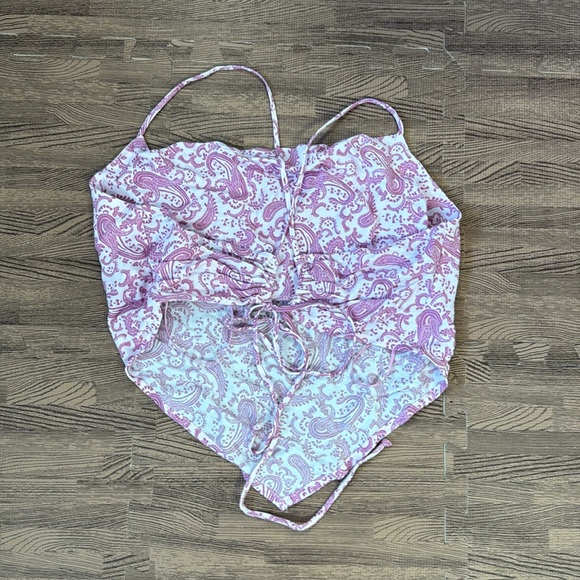 COTTON CANDY LA PINK BANDANA PATTERN TOP TIED OPEN BACK (MEDIUM) - Picture 2 of 2